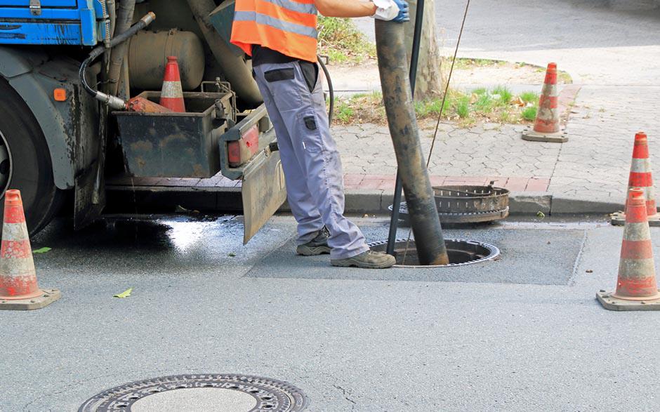 déboucheur canalisation maison Sèvres